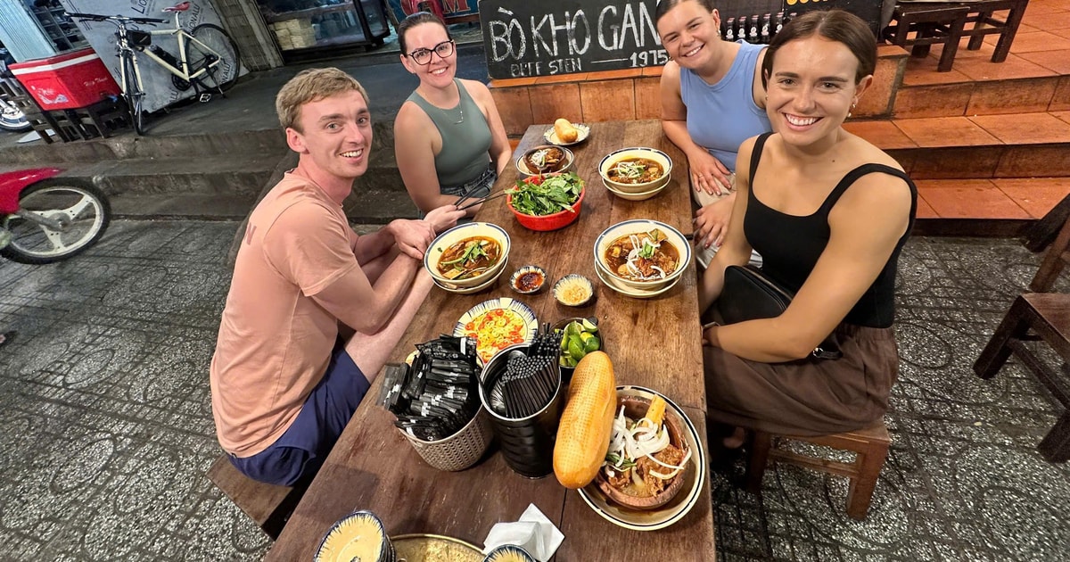 Ho Chi Minh City: Guided Michelin Selected Street Food Tour