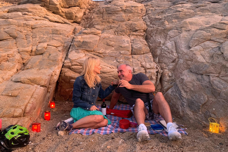 Romantisk cykeltur på Mykonos med privat picknick på stranden