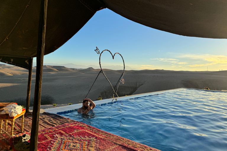 Marrakech: Agafay Desert Escape com piscina e almoço