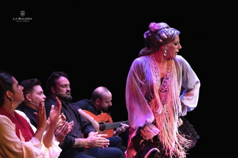 Valence : flamenco et dîner à La BuleríaValence : spectacle flamenco VIP et dîner à La Bulería