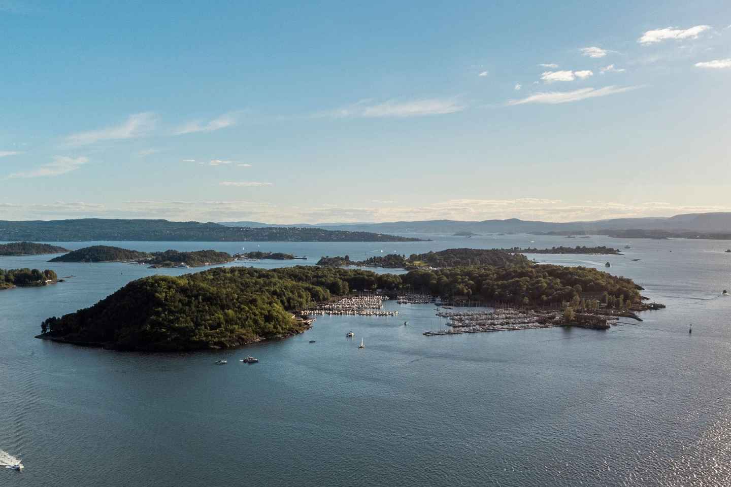 Oslofjord: 1.5-hour island hopping tour in Hovedya - Oslofjord: 1.5-hour island hopping tour in Hovedøya