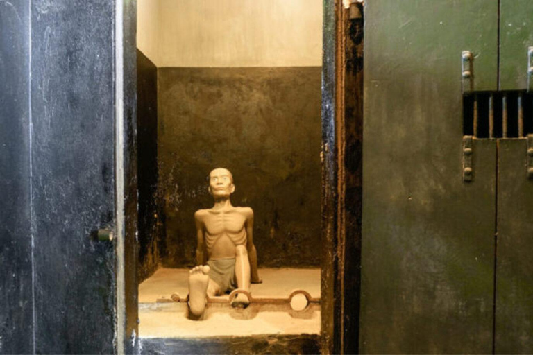 Hanoi: Top Landmarks & Cultural Sites Walking Tour Small Group