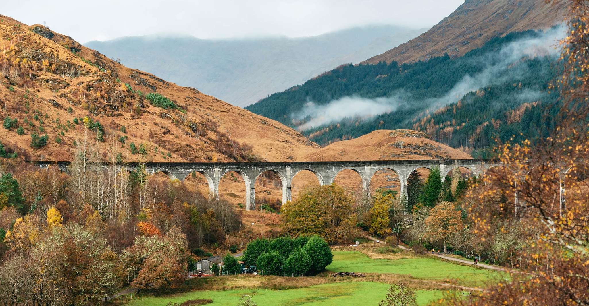 Excursión de un día desde Edimburgo, Glenfinnan, Fort William y Glencoe - Hizvo