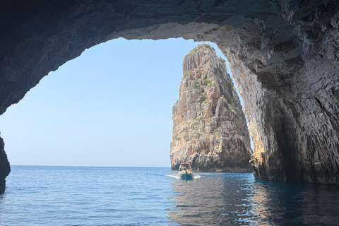 Corfu: Private Boat Cruise with Skipper & Snacks Corfu: Private Boat Cruise with Skipper & Snacks
