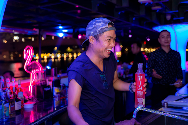 Da Nang: Han River Dinner Cruise with Private Table Options Upper-Deck Dinner — River & City Views