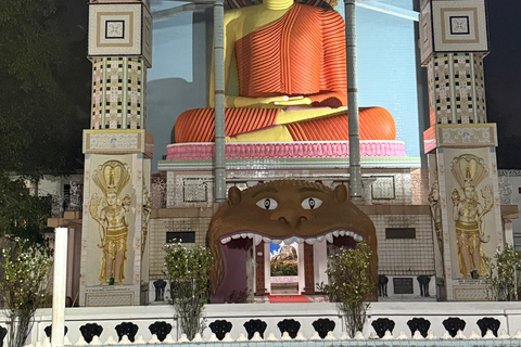 Negombo City Highlight & Local Food Tasting All Include Tour