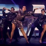 Praga: spettacolo di cabaret mozzafiato con opzione cena di 4 portate