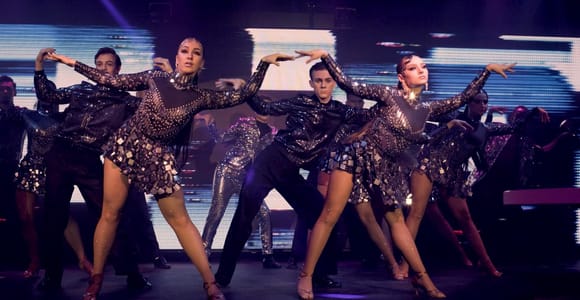 Prague: Breathtaking Cabaret Show w/ 4-Course Dinner Option