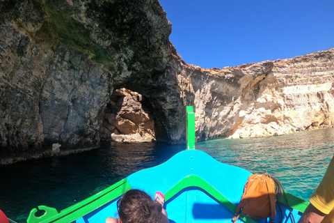 Comino: Private Bootstour mit Schnorchelaktivitäten und HöhlenInsel Comino: Höhlenbesichtigung und Schnorchelaktivitäten