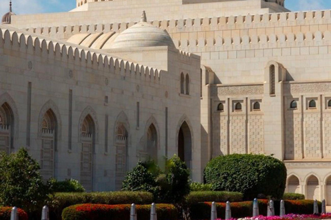 Luxury Private Muscat Tour with Local Omani Guide ⭐ Ford Mustang GT