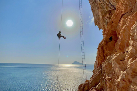 Alicante: Guided climbing "Magical Mystery Tour" route