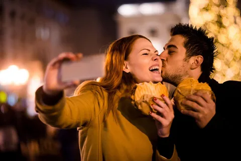 Luxembourg: Christmas Market Food Tour with Tastings