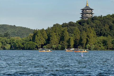 Hangzhou Day Tour: Market, West Lake Cruise & Lingyin Temple