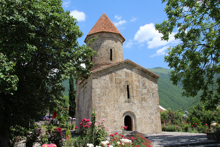 Sheki Khans zomerpaleis in Azerbeidzjan 1 dagSheki Khans zomerpaleis in Azerbeidzjan