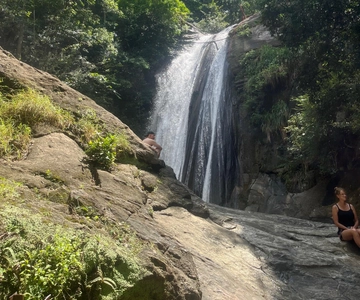Ella: Visita à canela, ao jardim das especiarias e à cascata