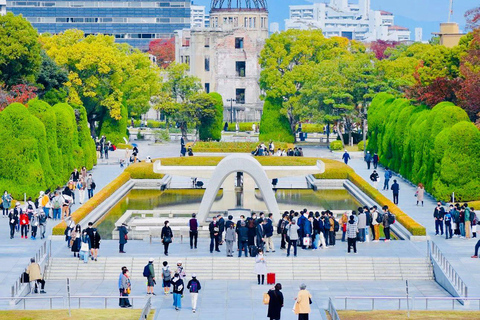 Desde Osaka/Kioto: Hiroshima y Miyajima Tour privado