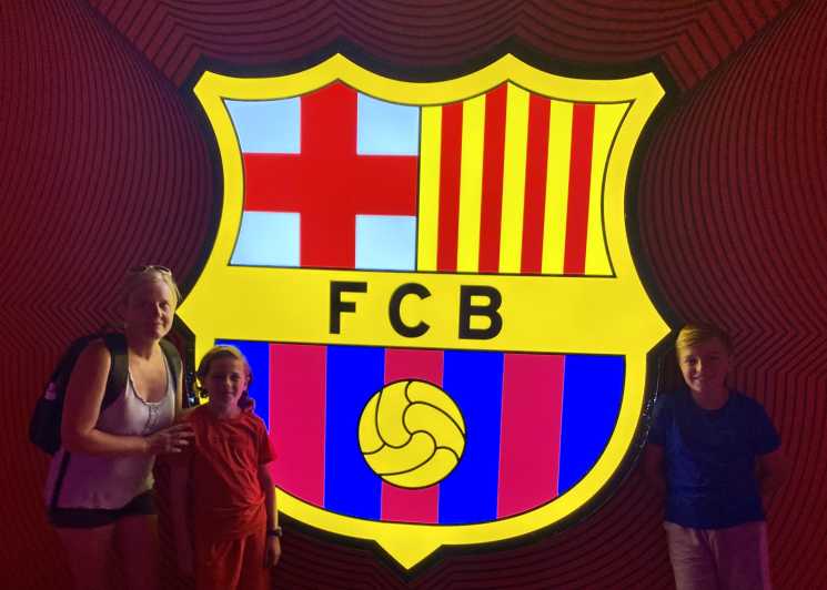 Barcellona: visite guidate del Camp Nou, La Masia e Montjuic
