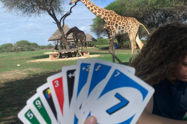 Mombasa : Promenade guidée dans la nature au milieu des girafes