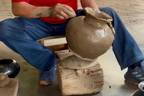 Oaxaca: Premium Monte Alban and Master Artisans Tour Oaxaca: Premium Monte Albán and Master Artisans Tour