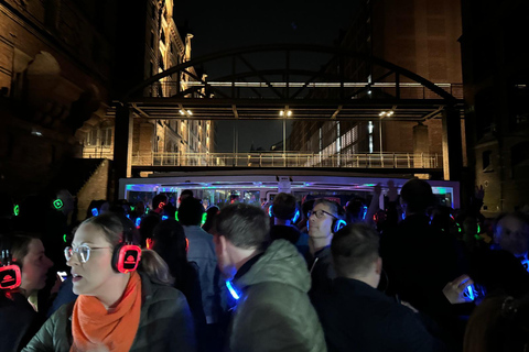 Hamburg: Silent discoparty ombord för att fira Hamburgs hamns 836:e födelsedag