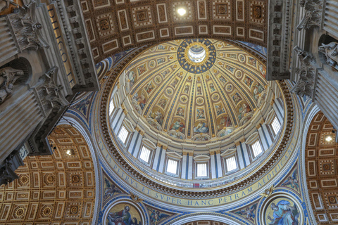 Rome: St. Peter’s Basilica & Underground Tombs Tour Group Tour in French