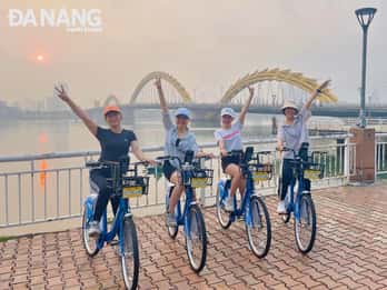 Tour privato in bicicletta dello street food di Da Nang