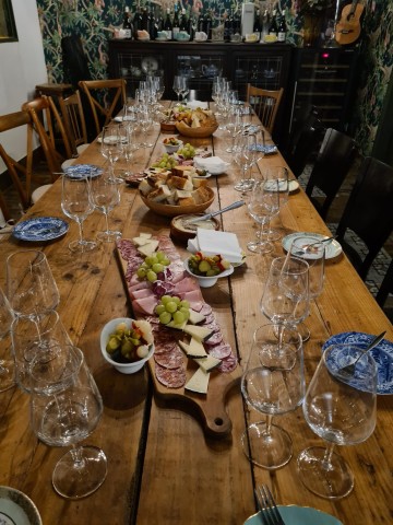 Visit Local wine tasting with walking tapas tour and lunch in Jávea, Alicante, Spain