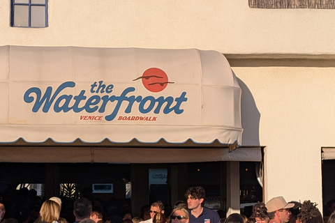 LA: Venice Beach, Muscle Beach & Santa Monica Walking Tour Italian language