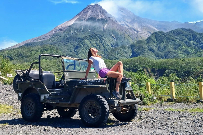 Rafting em águas brancas em Yogyakarta e passeio de jipe pelo vulcão Merapi