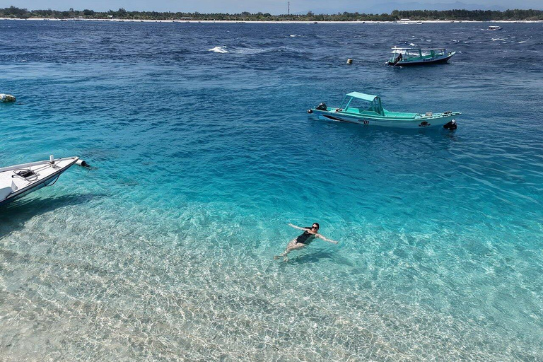 Private Gili Snorkeling Tour: Turtles, Reefs + GoPro & Drone 4 Hour Morning Trip + GoPro & Drone