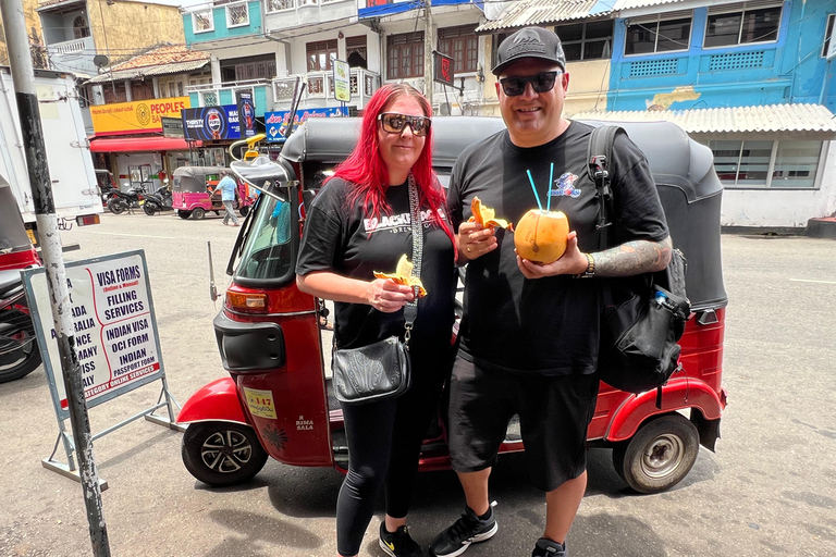 Colombo TukTuk City tour with friendly guide
