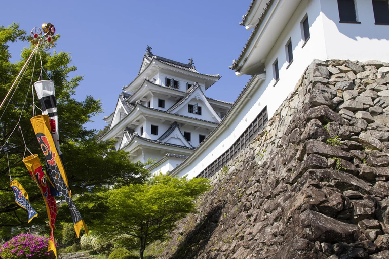 Gujo Hachiman’s Crafting Culture & Castle in the Clouds