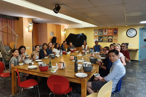 Rotterdam: Hummus Workshop with Mohammad & Samia