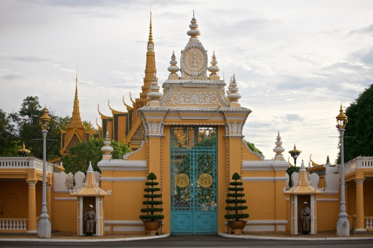 Jednodniowa wycieczka z prywatnym przewodnikiem po historii w Phnom PenhJednodniowa wycieczka z prywatnym przewodnikiem po historii Phnom Penh