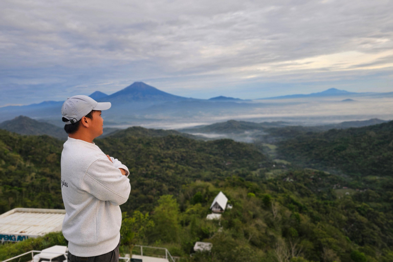 From Yogyakarta: Tumpeng Menoreh Skyline Sunrise