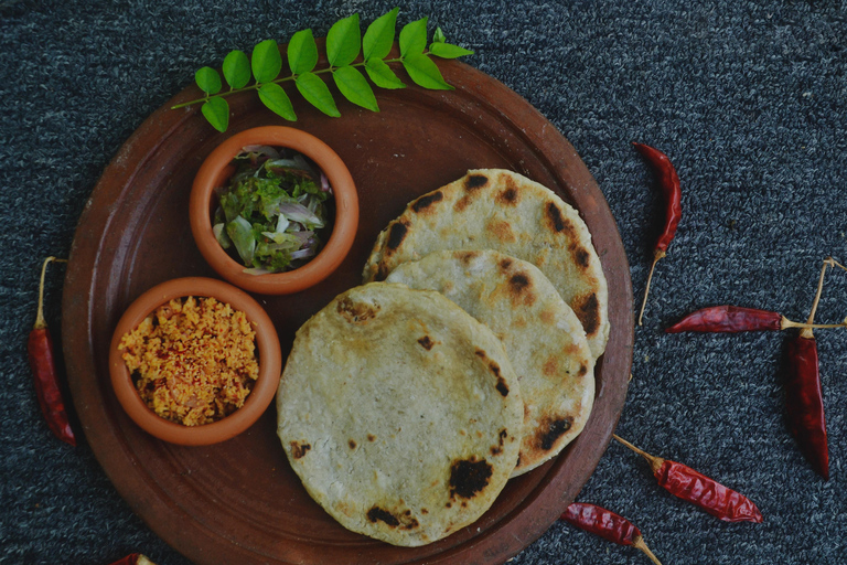 Taste of Kandy by Tuk-Tuk ( All-Inclusive)