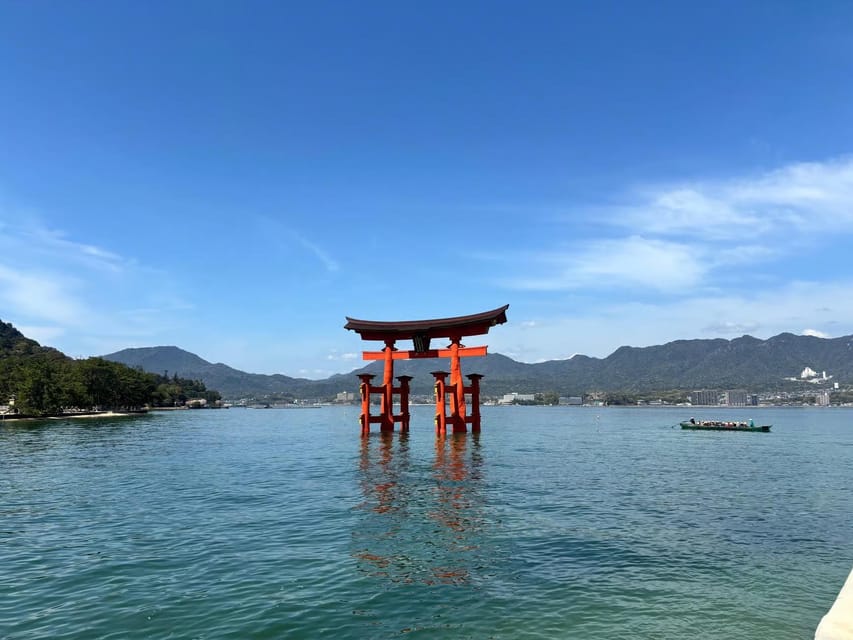 広島駅発：宮島半日少人数ツアー