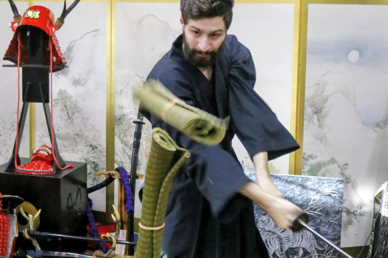 Osaka: Learn Bushido - Trial Slashing with Samurai Sword Trial slashing in Bushido with Samurai Sword real sharpnes