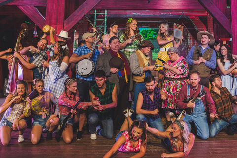 Pigeon Forge: Hatfield & McCoy Dinner Feud Show Ticket