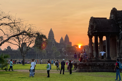 Visite en petit groupe au lever du soleil sur Angkor Wat à Siem Reap