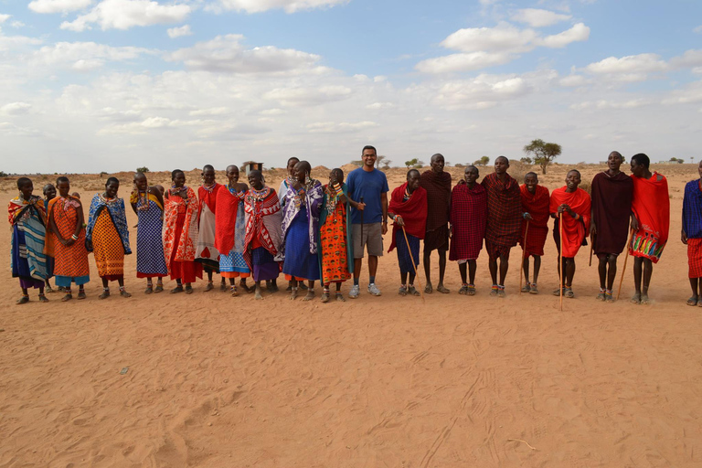 Moshi: Maasai Boma Cultuur-1 Dag met Transfers