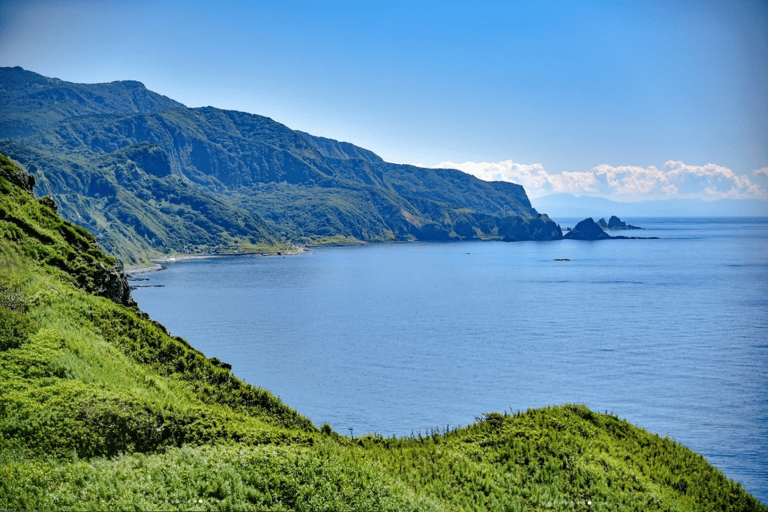 Hokkaido: Otaru's classic coastline one-day roam 8:10 am meet at JR Sapporo Station North exit