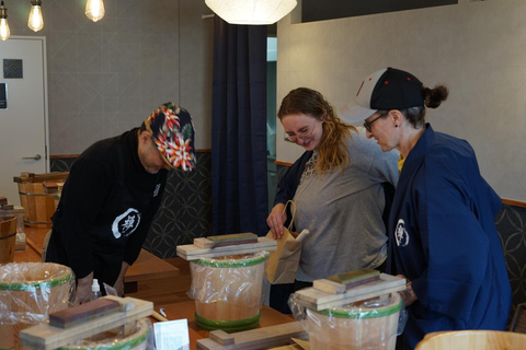 Kyoto: Japanese Knife Craft & Sharpening Workshop in Gion