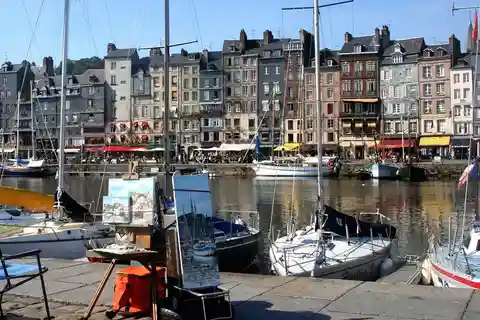 Kryssningslinje: Skytteltrafik tur och retur mellan Le Havre och Honfleur