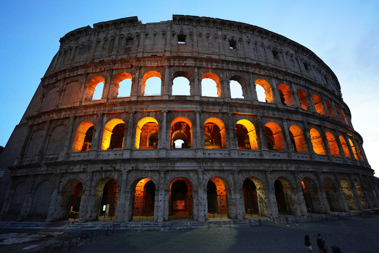 Rome: Colosseum Night Tour with Arena Floor Access