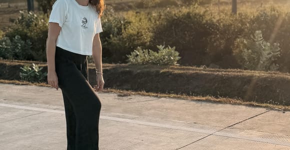 Lombok: Surf Skateboarding Lesson with Sunset View