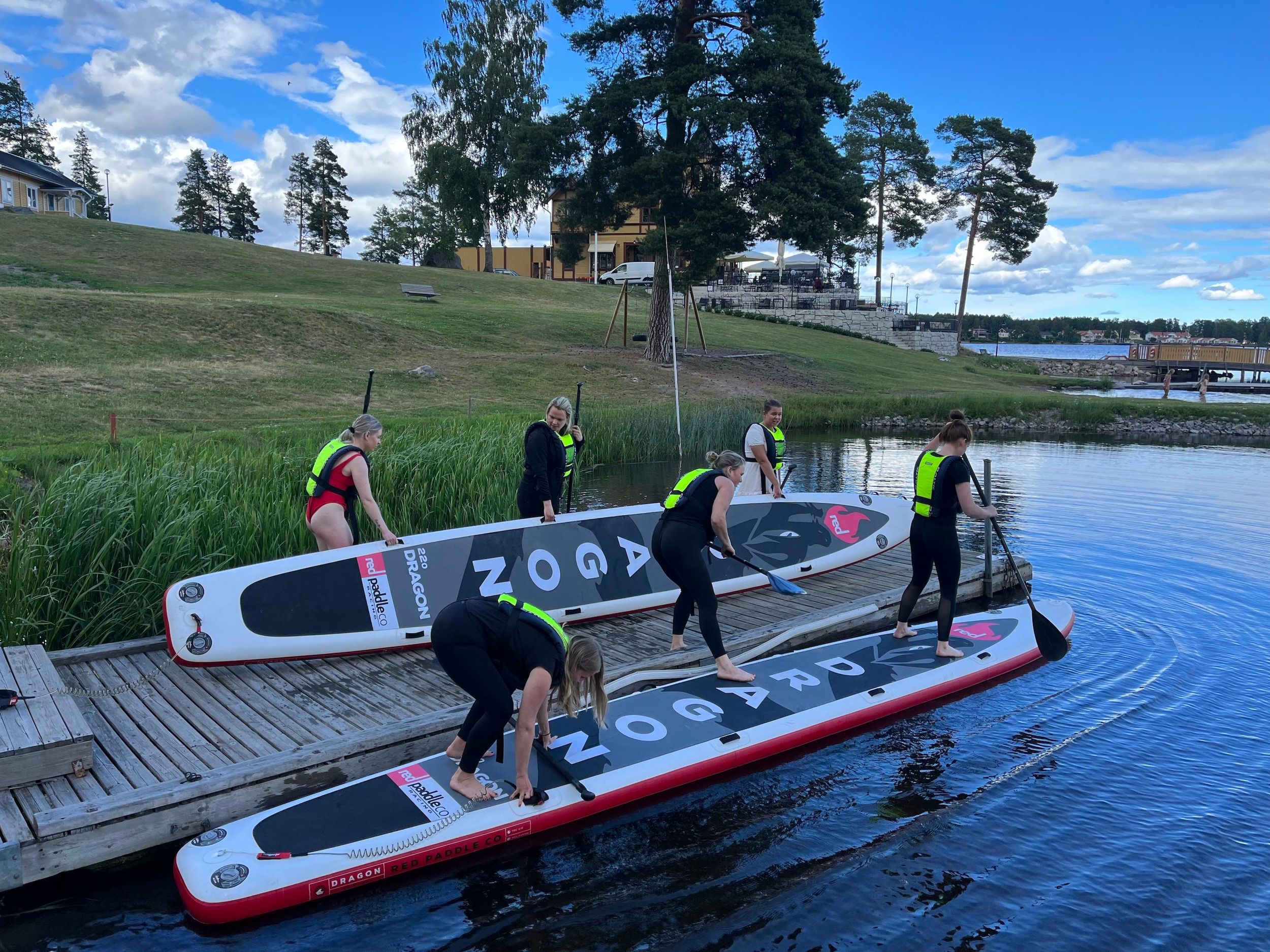 Falun: SUP-Verleih am Schärengarten-See Runn
