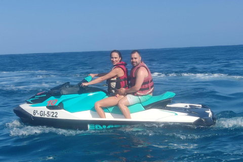 Fuengirola: Seadoo Premium Jetskiverleih an der Costa del SolFuengirola: Jetski-Verleih 20 Min.