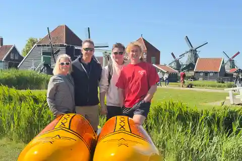 Von Amsterdam aus: Windmühlen von Zaanse Schans und mehr – E-Bike-Tour