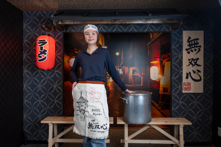 Kyoto: Pittura di ciotole di ramen e lezione di cucina Michelin